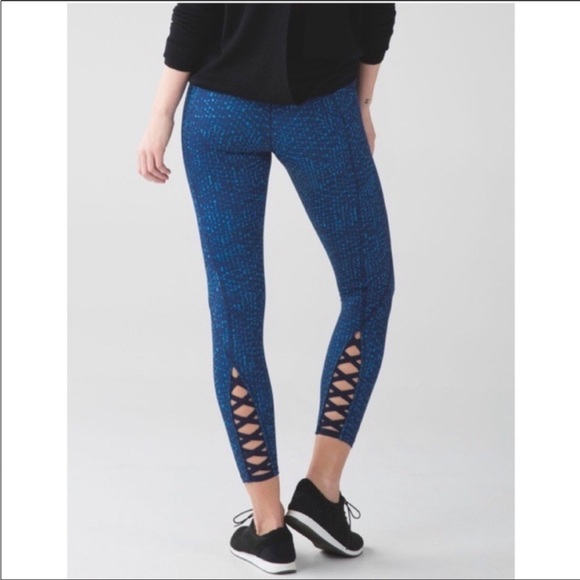 Lululemon- Pure Practice Leggings In Samba Snake- 4 - Picture 1 of 8